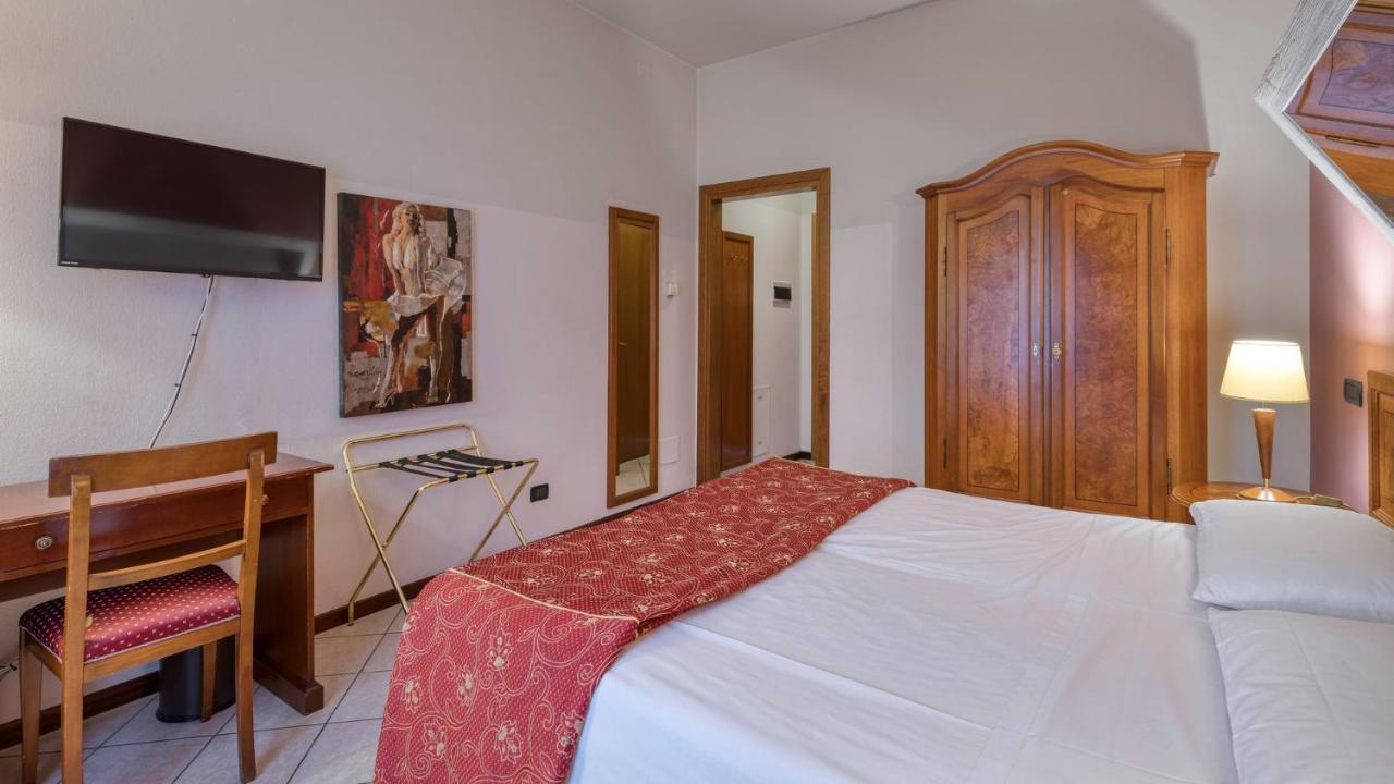 Primotel Brescia Exterior foto